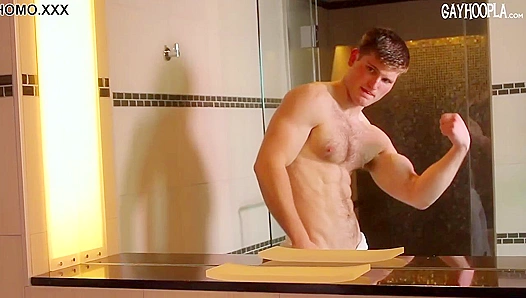 Aaron Dickinsons Fiery Solo Session: A Blowjob Fantasy Come True – HotGayScenes 18+