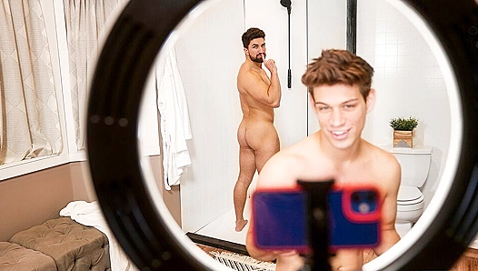 Michael DelRay Claims Nick LAs Tight Virgin Hole – Ride That Booty HARD – GayPornX