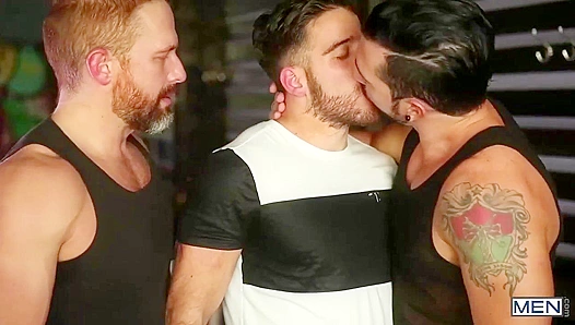 Triple Heat: Dirk, Jimmy Jacksons Wild Double Pen Ride – 18+