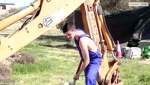 Hard Hats Off: Hot On-Site Anal Ride with Dave Mike – GayXXX
