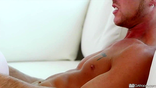 Jason Maddox Swallows Brenner Bolton Whole in Hot Bareback Glory – XXXGayScene 18+