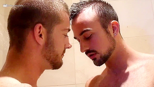Tryp Bates Mason Lear Go Hard: Hot Anal Ride Finishes With Facial Cream Pie – GayXXX