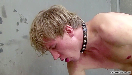 Steve Maxx Commands BDSM Ride Over Rob Janca – LollipopTwinks 18+