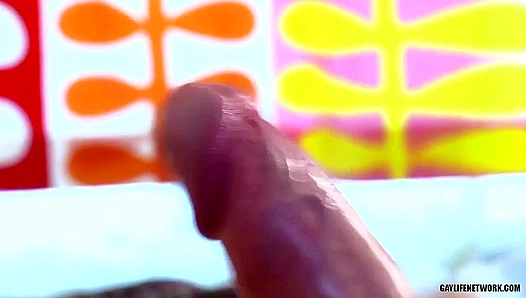 Kevin Ateahs Hot Solo Session: Soccer Thirsty Twink JERKS OFF On Camera – Pure Heat