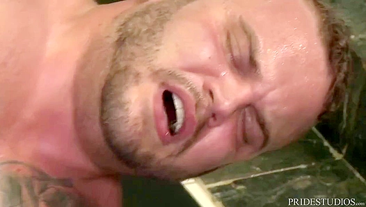 Aspen Dax Gets Slick Steamy in This Hot Beefcake Encounter – GayPornHub 18+