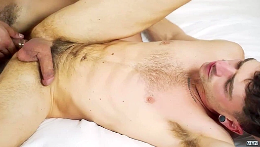 Arad Winwin Ride Cayden Stone for Mind-Blowing Deep Anal Pleasure – GayPornX 18+