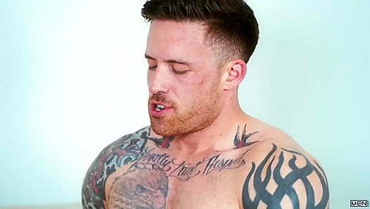 Bedroom Titans Unite: Jake Jordans Steamy Gay Rendezvous – 18+