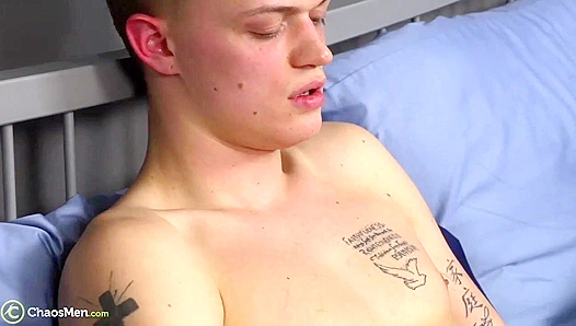 JJ Smitts Jerks Hard in HD – Explosive Cum Shot Solo Session – GayXXX