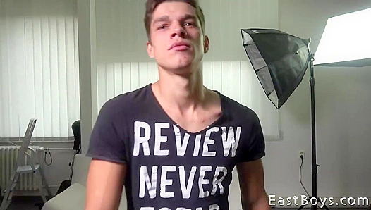 Moaning Daniel Devours His Oily Sculpted Chest – EastBoys 18+