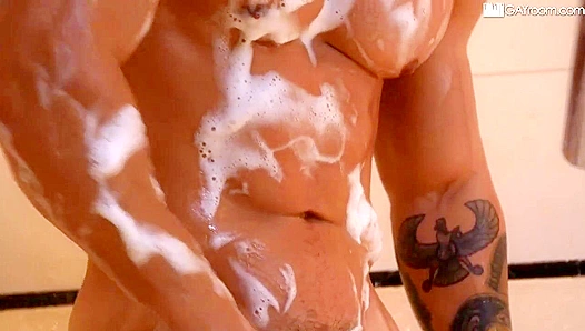 Hot Shower Sex: Arad, Winwin Luke C. Taylors Steamy Bareback Ride – 18+