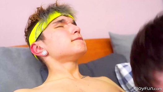 Adam Keller Commands Two Horny Twinks in Hot Blowjob Threesome – GayXXX