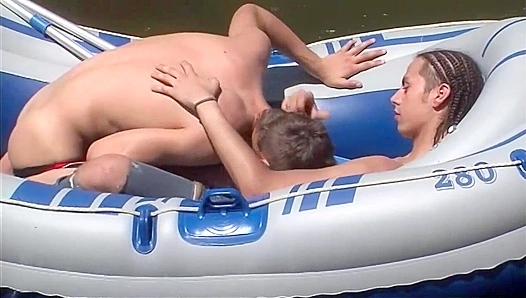 Nikandro Pablo Goes Wild on the Beach – Hot Bareback Action Under the Sun – GayXXX