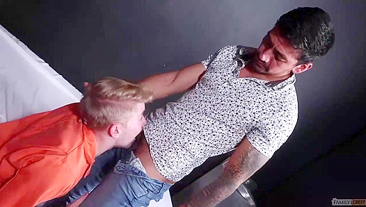 Ant Vega Zak Andrews Go Wild — Hot Bareback Action at Home – 18+