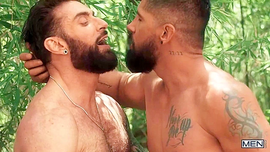 Go Hard, Go Wild: Scott Carter Justin Jetts Raw Jungle Fuck Fest – GayPornRage 18+