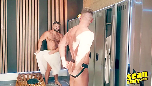 Sumner Blayne Seduces Hayden Hunter with Steamy Massage Passion – Hot Gay Scenes