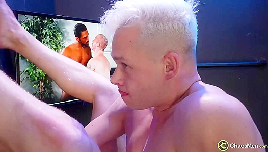Andrew Connor Moans as Pierce Paris Delivers Hot Load Through Glory Hole – GayXXX