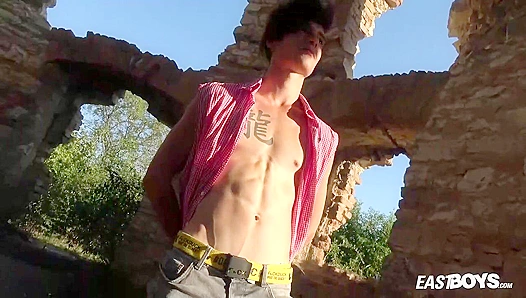 Johnny Walsh Teases the Eastboys With Hot Dance Moves Raw Desire – 18+