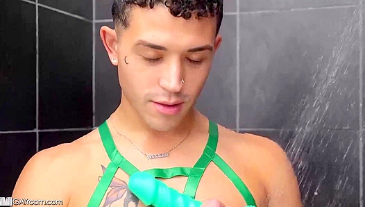 Darron Bluu Jamie Sanders Dominate in Wild Soapy Shower Sex – Bareback Fun
