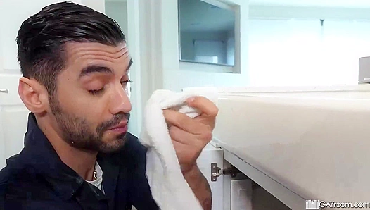 Arad Owns Aidens Mouth — Deep-Throating Cock Hard in Hot Steaming Shower – GayPornoHub