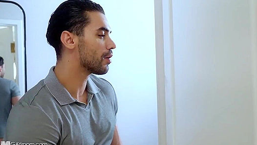 Steamy Shower Confession: Arad Wins Over Horny Stepson Grey G – GayPornXCLUSIVE