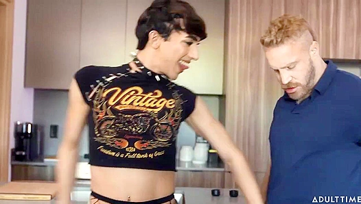Mateo Tomas Takes Charge in Wild Three-Way Encounter – Steaming Passion Unleashed