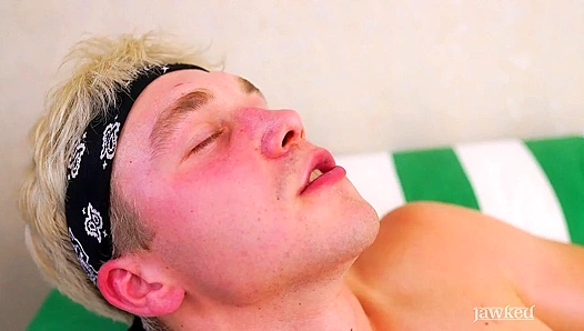 Liam Like Ken Takes Control: Mind-Blowing Solo Ride – JawKing 18+
