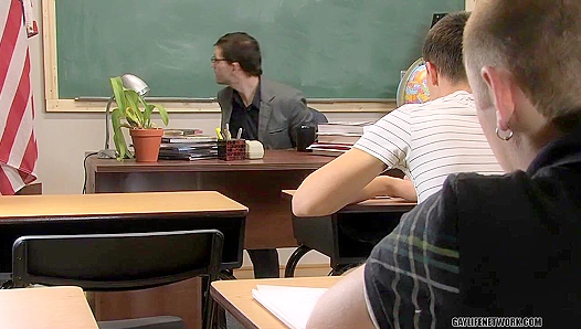 Hot for Homework: Prof Patrick Kennedys Tempts Hung Student Justin Giles – Gay Drama 18+