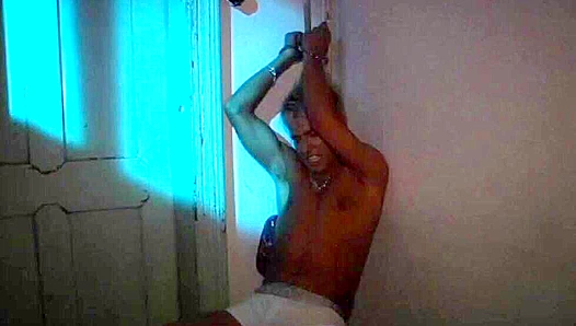 Hostel Heat: Noel, Spencer Rolandos Wild Night Together – GayXXX