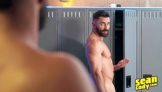 Levi Haydens Hot Post-Workout Glow Tight Tank Tease — SeanCodyX