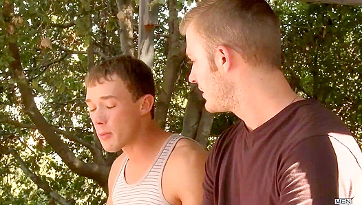 Under the Sun: Christian Wilde Gets Fully Stuffed by Kirk Cummings – Wild Outdoor Anal