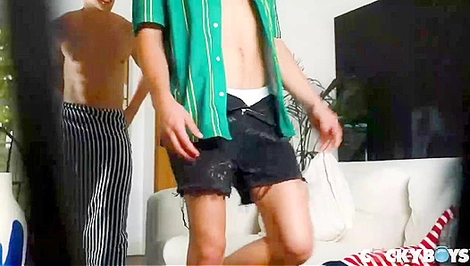 Eric Rey Nick Floyd Go Hard in Raw, Steaming Anal Action – GayPulse 18+