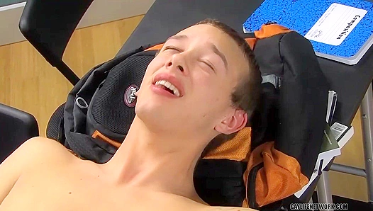 Horny Twinks Go Wild: Alex Dade J.T. Wreck Take On Hard Anal Action – GayPornClassics