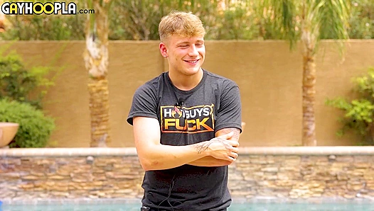 James Connors Gets Hotter Than Ever in Steamy Poolside Seduction – GayHoopla