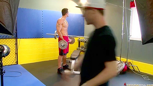 Tristan Bulle Shows Off His Tight, Hard Butt Behind the Scenes – Hot Gay Pulse 18+