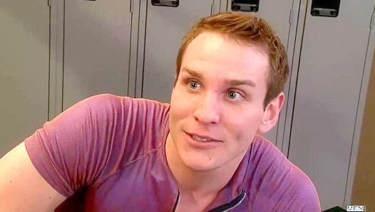 Straight to Gay: Dylan Roberts Takes Hardcore Pump from Steve Stiffer – 18+