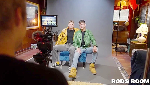BTS-Inspired Steam Fest: Hot Twinks Ignite Passionate Fantasies – TopTwinkClips 18+