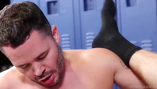Valentin Petrov Claims Brody Fox with Raw, Powerful Cock Domination – XXXGayFlix 18+