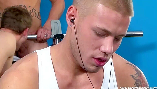 Buff Neighbors Collide: Brody Wilder Sebastian Young Heat Up in Hot Gay Encounter – 18+