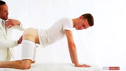 Young Seminarian Claims Pastors Forbidden Desires – Steamy Gay Confessions 18+