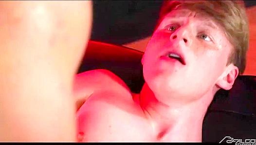 Beau Butler Eric Charmings Posh, Steamy Gay Rendezvous – TinyGays 18+