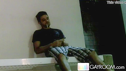 Kryz Perezs Steamy Public Tease Turns into a Wild Solo Session – GayXXX