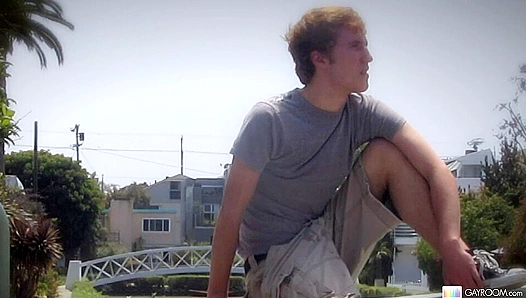 Kain Lanning Blasts Load in Public — Hot Gay Climax Scene – SensualMen 18+