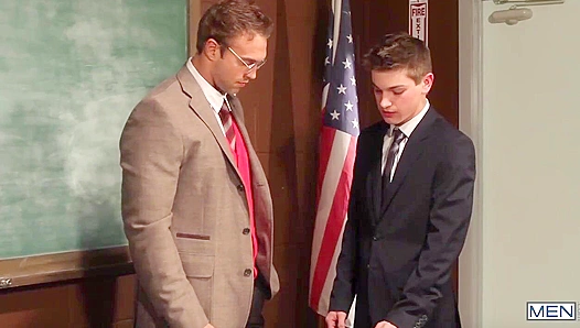 Professor Rocco Reed Dominates Eager Student Johnny Rapid — Steamy Campus Encounter