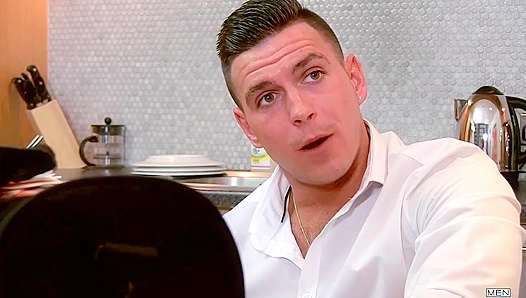 Dominating Desire: Justin King Paul Walkers Hot Tryst With a Hungry Twink – UK Heat 18+