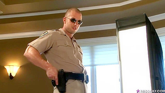 Huge-Cock Cop Jerks Off Daily—Unleash the Heat – XXXGayCops 18+