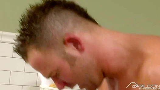 Steamy Shower Sex: Aiden Takes Jordans Thick Cock Ride – Falcon Studios