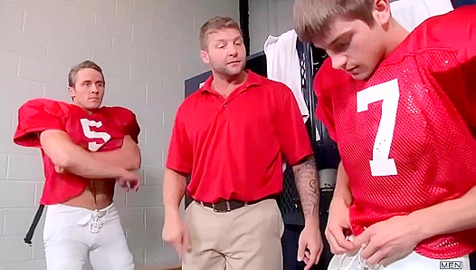 Big Dick Energy on Campus: Johnny Colby Ryans Horny Hookup – 18+