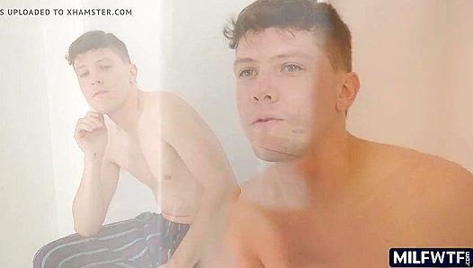 Morning Glory Blowie: Milf Sucks Me Dry til I Shake – 18+