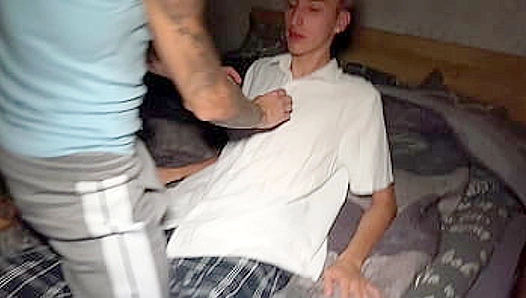 Twinks Reunite for Passionate Kissing Before Explosive Gay Sex Ride – 18+