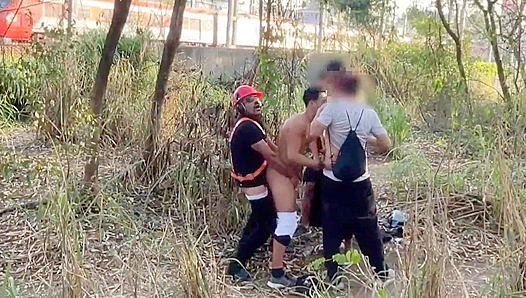 Rough Wild: Security Guard Taken Hard in Hot Forest gangbang – GayPornNature 18+